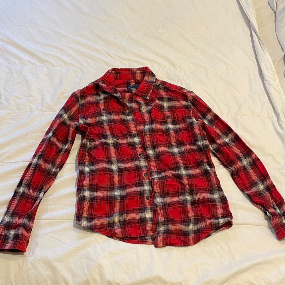 American Eagle Outfitters Red and Black Plaid Shirt
